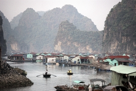 Ha Long Bay, floating village